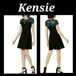 KENSIE Black & Emerald Green Embroidered Dress